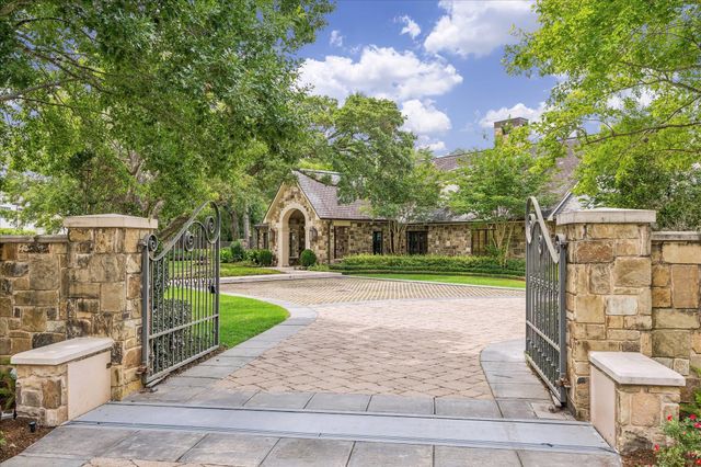 1 Gage Court, Houston, TX 77024