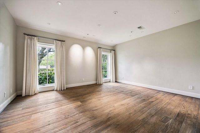 1 Gage Court, Houston, TX 77024