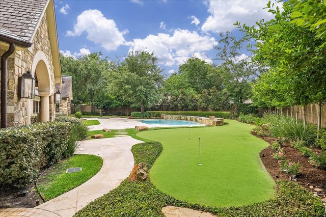 1 Gage Court, Houston, TX 77024