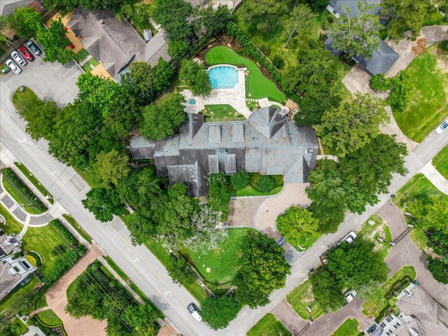 1 Gage Court, Houston, TX 77024