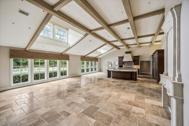 1 Gage Court, Houston, TX 77024