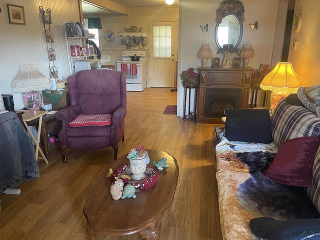 310 Fannin, Lone Star, TX 75668