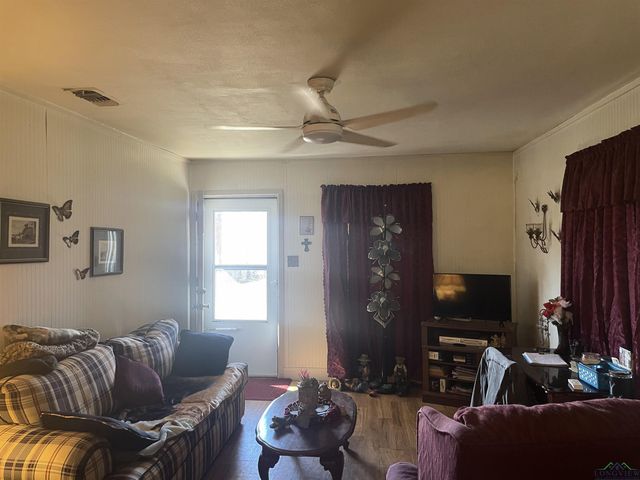 310 Fannin, Lone Star, TX 75668
