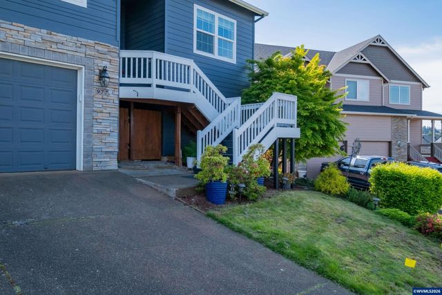 977 Reagan Av NW, Salem, OR 97304