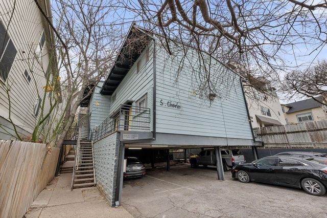 2413 Leon 102, Austin, TX 78705