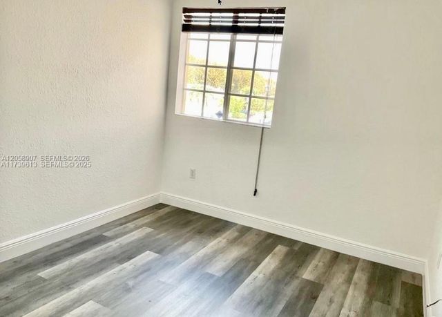 11320 NW 43rd Ter, Doral, FL 33178
