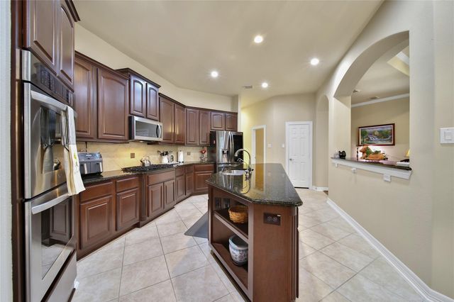 12619 Wandering Streams Drive, Tomball, TX 77377