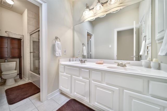 12619 Wandering Streams Drive, Tomball, TX 77377