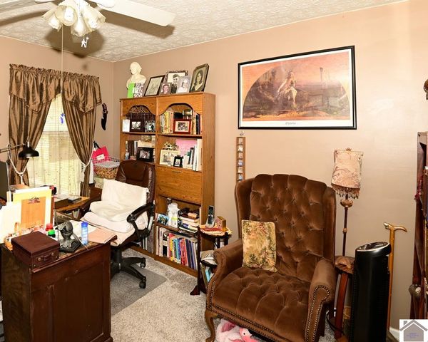 250 Jan Ann Dr # 10, Paducah, KY 42003