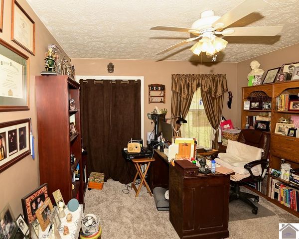 250 Jan Ann Dr # 10, Paducah, KY 42003