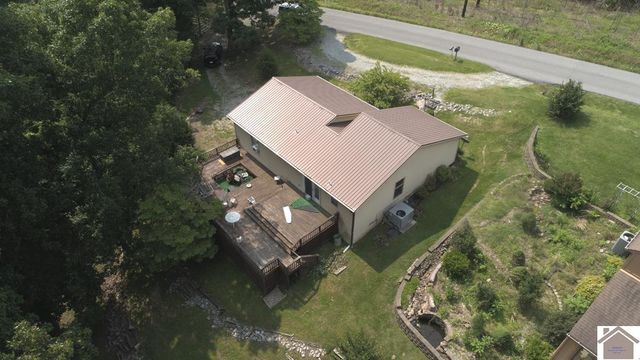 250 Jan Ann Dr # 10, Paducah, KY 42003