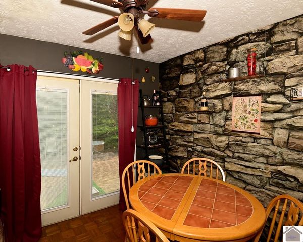 250 Jan Ann Dr # 10, Paducah, KY 42003