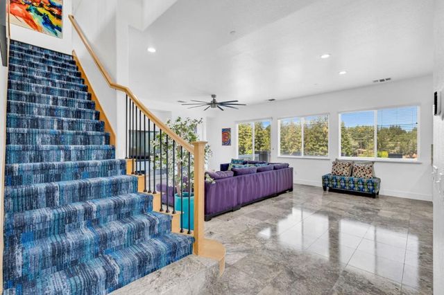 1040 PEPPERMILL Court, Concord, CA 94518
