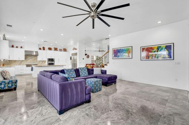 1040 PEPPERMILL Court, Concord, CA 94518