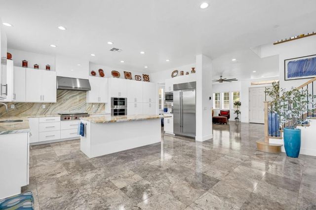 1040 PEPPERMILL Court, Concord, CA 94518