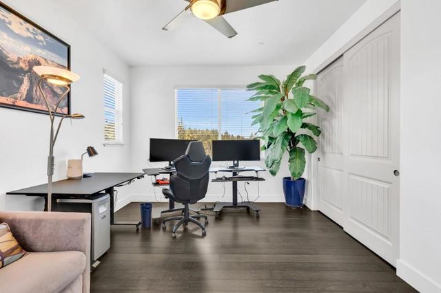 1040 PEPPERMILL Court, Concord, CA 94518