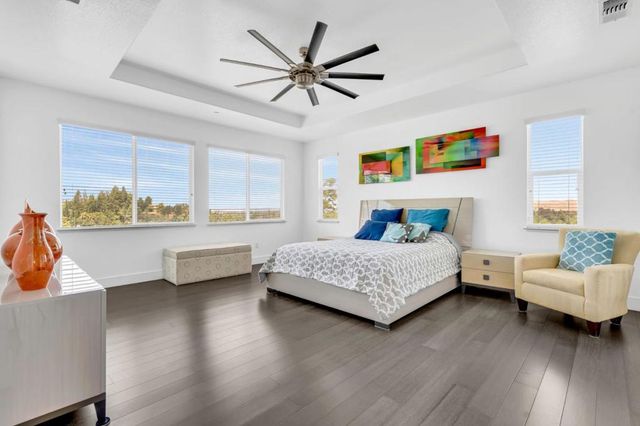 1040 PEPPERMILL Court, Concord, CA 94518