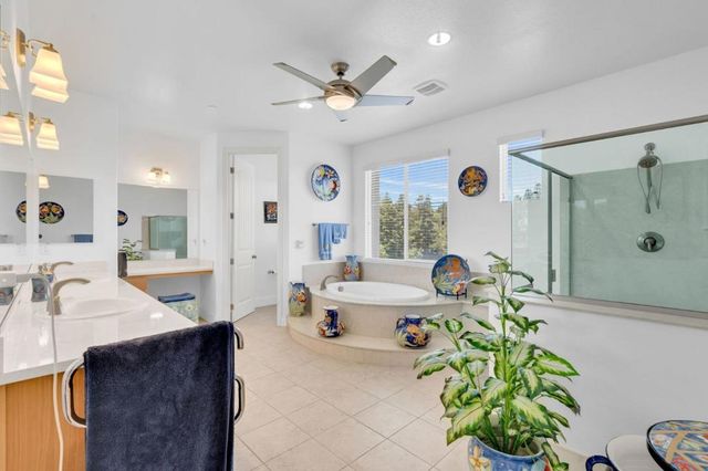 1040 PEPPERMILL Court, Concord, CA 94518