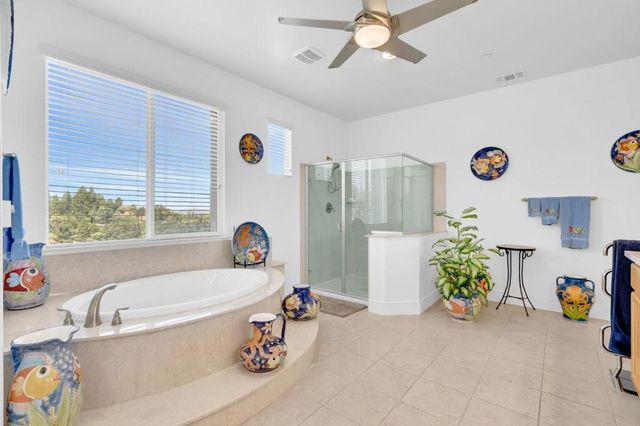 1040 PEPPERMILL Court, Concord, CA 94518