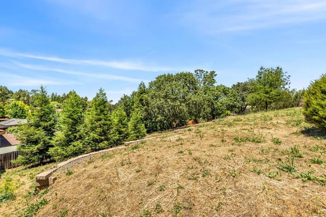 1040 PEPPERMILL Court, Concord, CA 94518