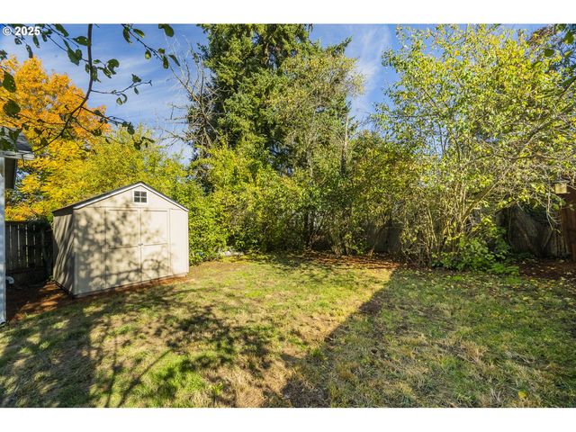 322 Ne 76TH Ave, Portland, OR 97213
