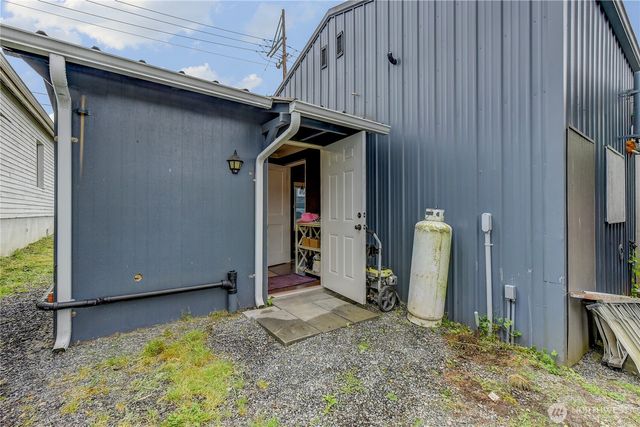 112 Cascade Avenue, Granite Falls, WA 98525