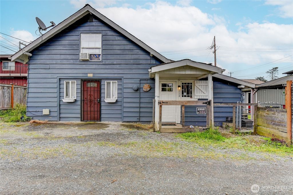112 Cascade Avenue, Granite Falls, WA 98525