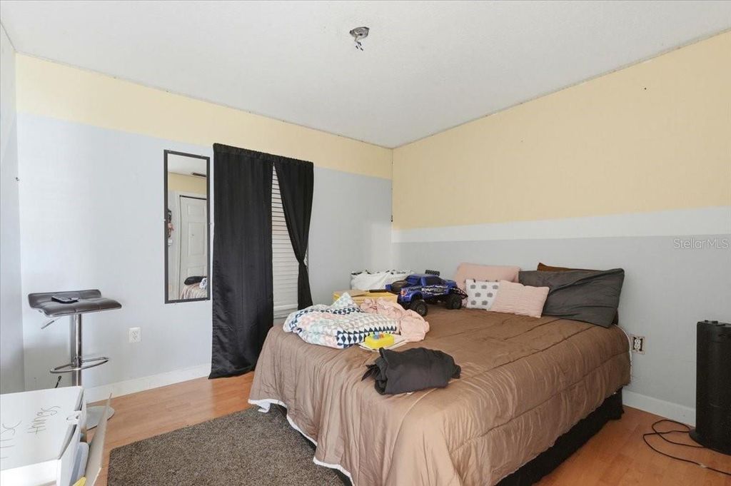 Image 14 of property listing at 713 PINCON LANE, Kissimmee, FL 34759