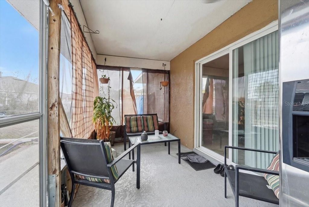 Image 19 of property listing at 713 PINCON LANE, Kissimmee, FL 34759