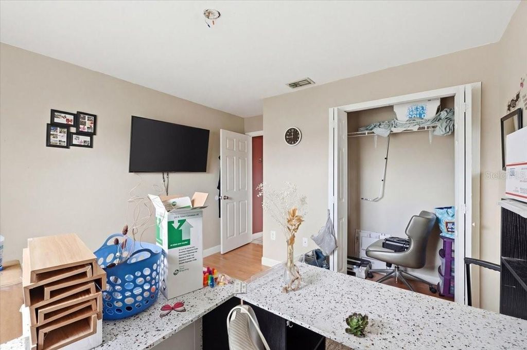 Image 10 of property listing at 713 PINCON LANE, Kissimmee, FL 34759