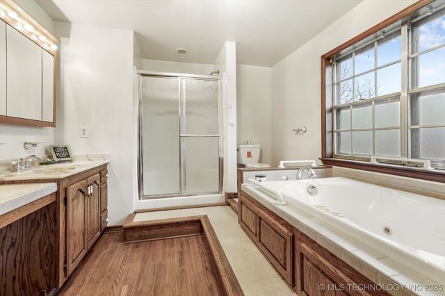 17121 E 120th Street North, Collinsville, OK 74021