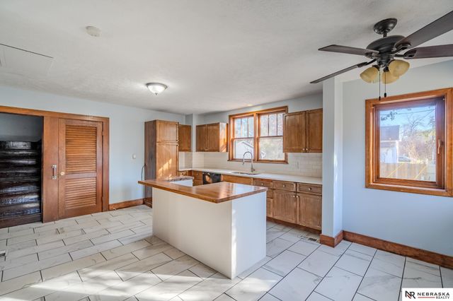 1450 N Broad Street, Fremont, NE 68025