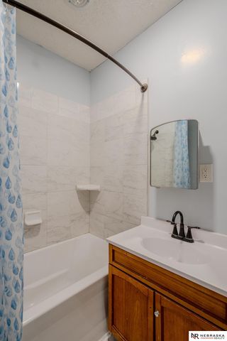 1450 N Broad Street, Fremont, NE 68025