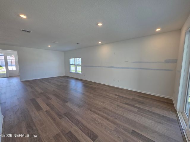 3501 AMERICANA Drive, Green Cove Springs, FL 32043