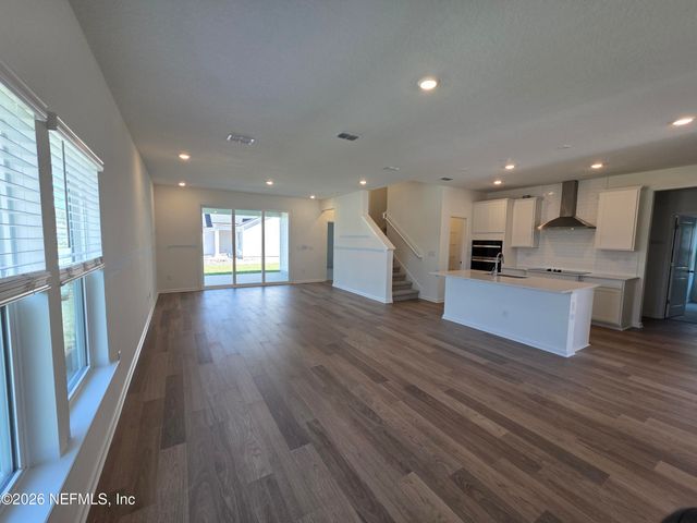 3501 AMERICANA Drive, Green Cove Springs, FL 32043