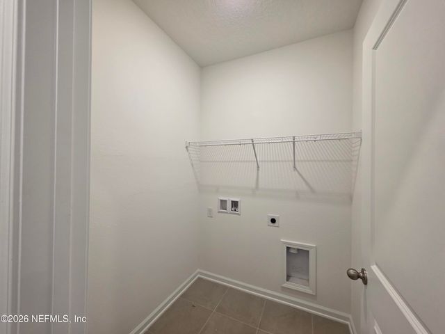 3501 AMERICANA Drive, Green Cove Springs, FL 32043