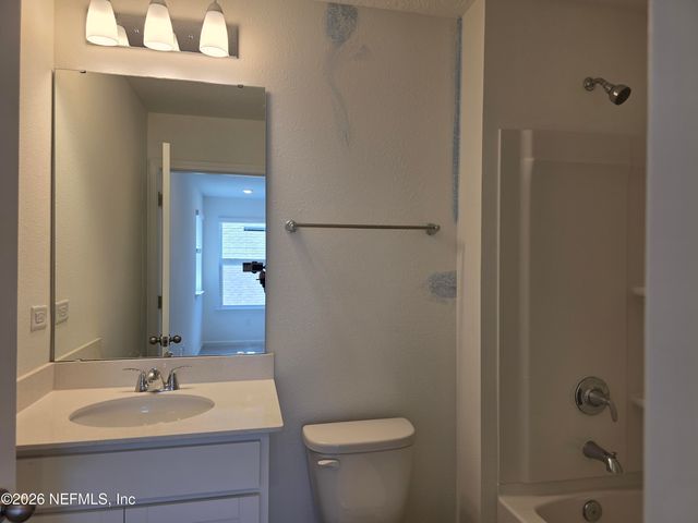 3501 AMERICANA Drive, Green Cove Springs, FL 32043