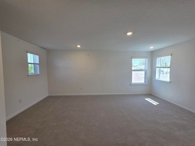 3501 AMERICANA Drive, Green Cove Springs, FL 32043