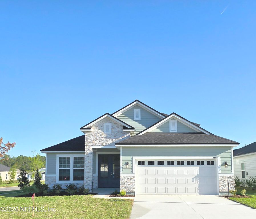 3501 AMERICANA Drive, Green Cove Springs, FL 32043