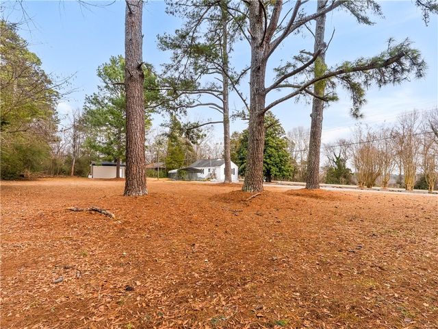 2358 Croft Circle, Spartanburg, SC 29302