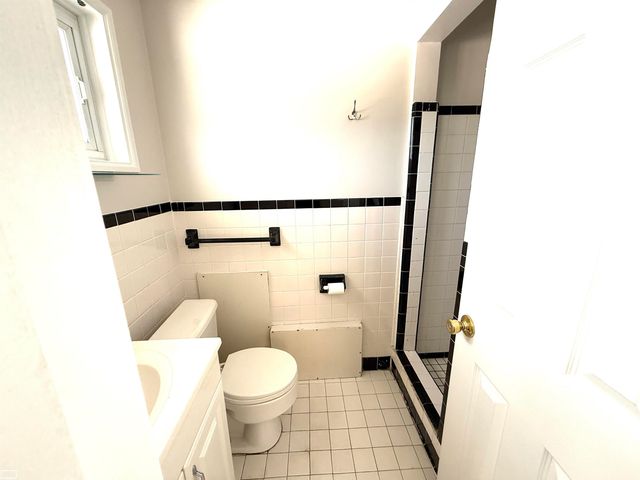 34814 Jerome Street, New Baltimore, MI 48047