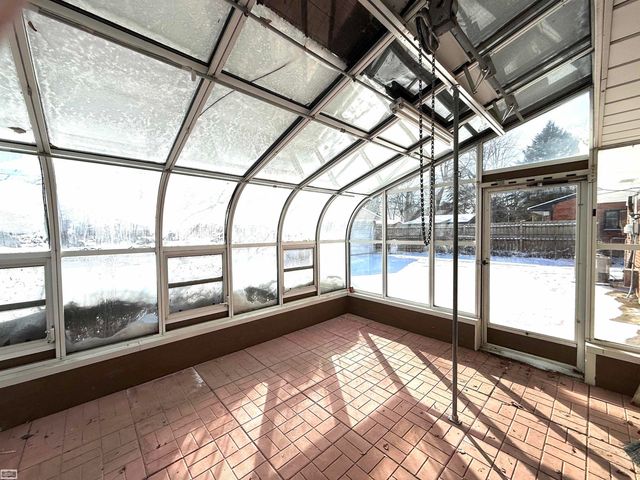 34814 Jerome Street, New Baltimore, MI 48047