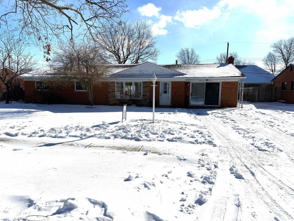 34814 Jerome Street, New Baltimore, MI 48047