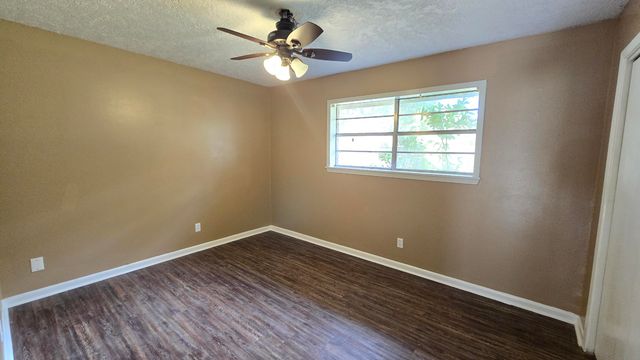 1406 Camelia Dr, Deridder, LA 70634