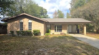 1406 Camelia Dr, Deridder, LA 70634