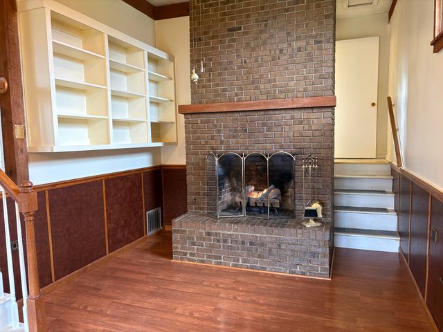 101 Cedar Drive, Frankfort, KY 40601