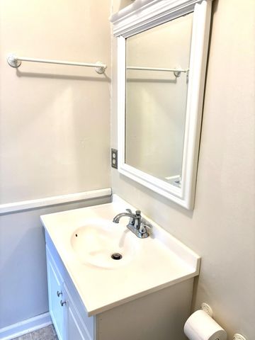 101 Cedar Drive, Frankfort, KY 40601