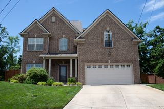 173 Tulip Grove Pt, Hermitage, TN 37076