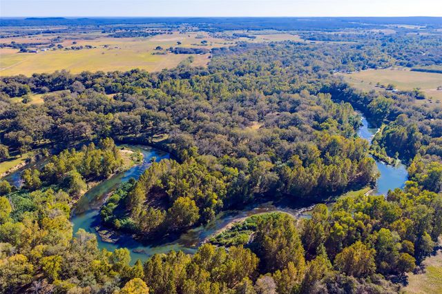 10485 Fm 466, Seguin, TX 78155