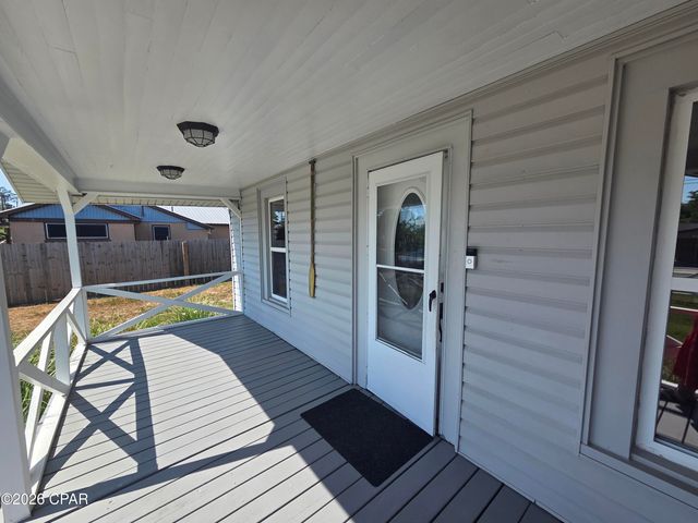 1525 Oak Avenue, Panama City, FL 32405